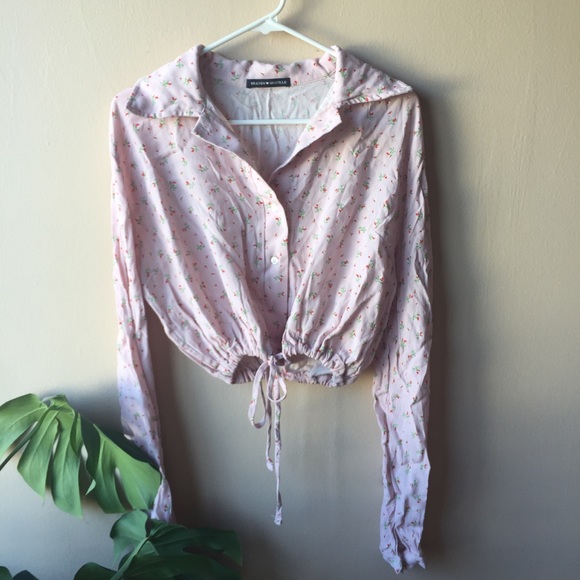 Brandy Melville Tops - NWOT Brandy Melville Lenny floral button down